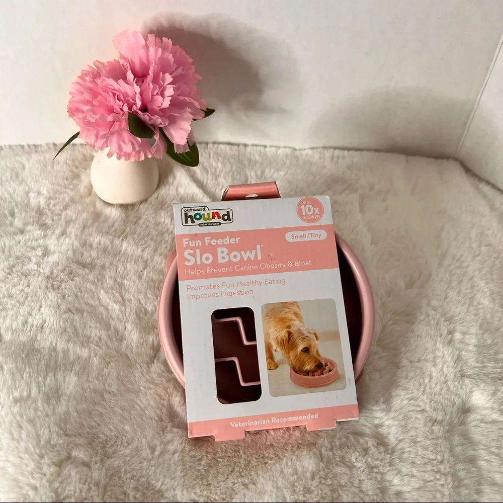 Outwar Hound Fun Feeder Slo Bowl Small/Tiny 💕